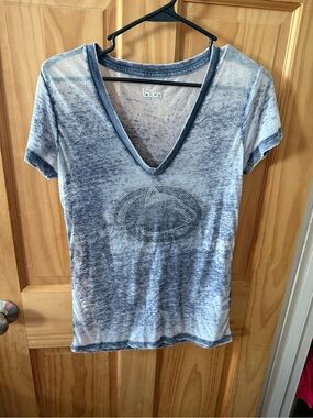 Like New, Women’s Size Small Penn State T-Shirt With Gemstones